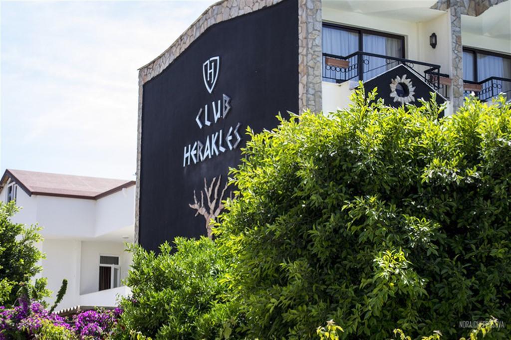 Club Herakles Hotel Kemer Bagian luar foto
